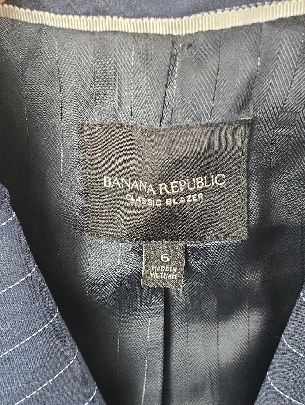 Banana Republic Classic Fit Pinstripe Navy Blue Blazer Sz 6 Business Preppy